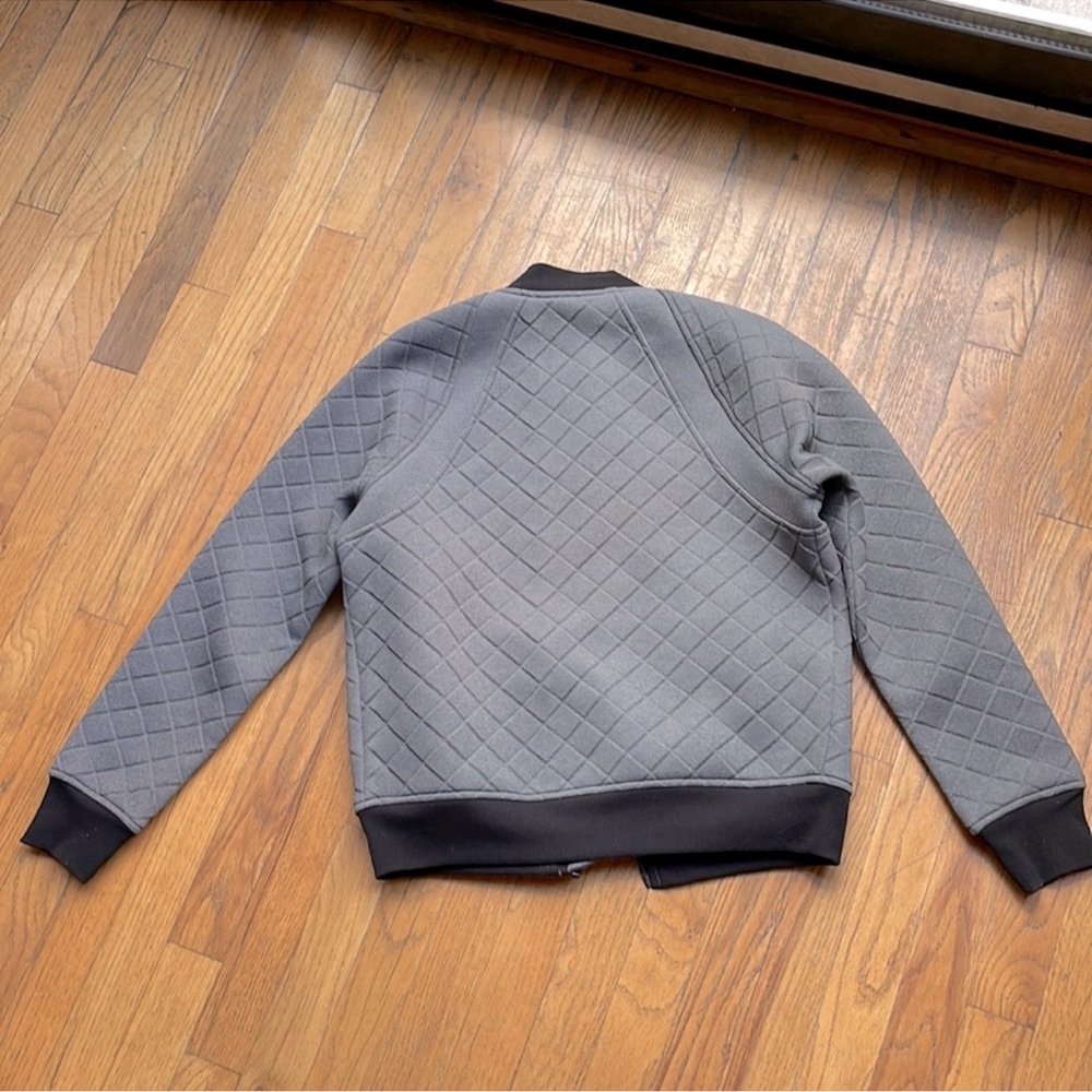 Athleta Patterned Gray Bomber Jacket Sz Small - image 3